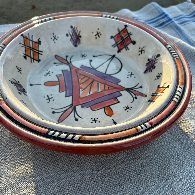 Marockanskt fat - rött mönster