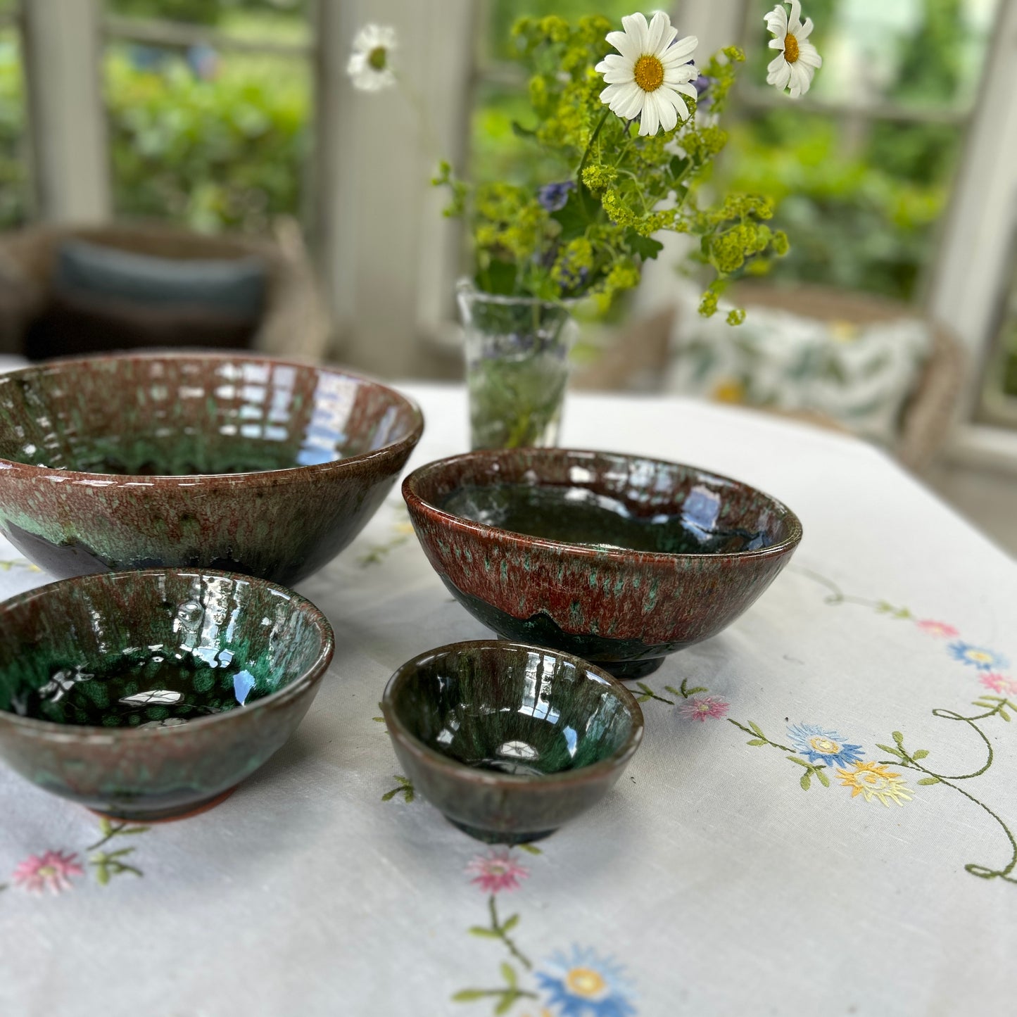 Brungröna keramikskålar från Marocko 